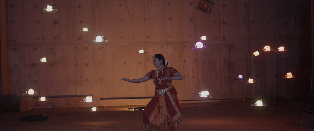 Indoor Drone Show | BotLab